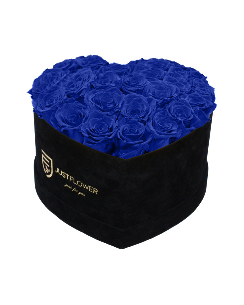 Rosenbox mit Infinity Rosen in Blau – Ein elegantes Rosenbox Herz aus konservierten blauen Rosen, das für Tiefe und Ruhe steht. Ideal als Geschenk oder für besondere Anlässe. Bestellen, verschenken oder kaufen Sie diese edle Rosenbox bei JustFlower.ch.