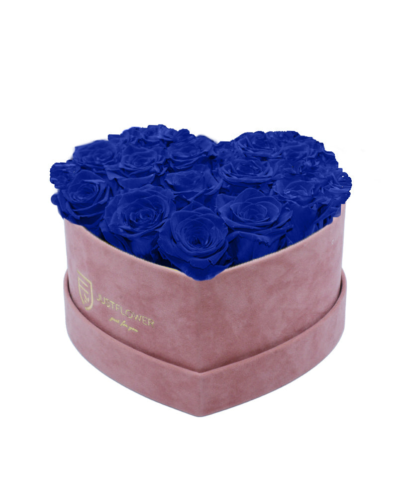 Infinity Rosenbox Herz mit blauen Infinity Rosen – Verleihen Sie Ihrem Raum mit dieser atemberaubenden Infinity Rosenbox einen Hauch von Eleganz. Die konservierten blauen Rosen bleiben für immer frisch und strahlend. Diese Velvet Rosenbox ist die perfekte Wahl für besondere Anlässe oder als einzigartiges Geschenk. Bestellen Sie Ihre ewigen Rosen bei JustFlower.ch und genießen Sie die langanhaltende Schönheit der Infinity Rosen.