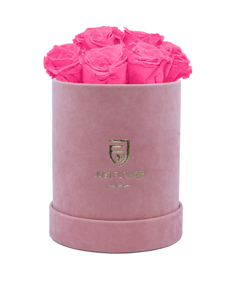 Rosenbox mit rosa Infinity Rosen – Edle Geschenkidee in einer stilvollen Rosenbox. Kaufen Sie diese ewigen Rosen bei JustFlower.ch, perfekt für Ihre Liebsten.