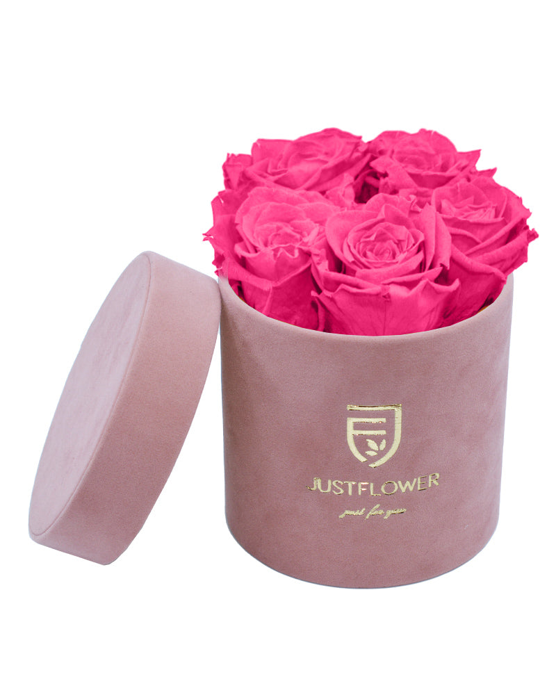 Infinity Rosen in einer exklusiven Rosenbox für unvergessliche Momente. Bestellen Sie Ihre ewigen Rosenbox bei JustFlower.ch.